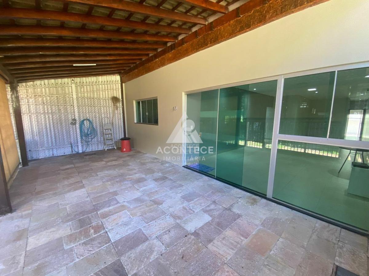 Casa, Asa Norte, 4 Quartos, 1 Vaga, 2 Suítes