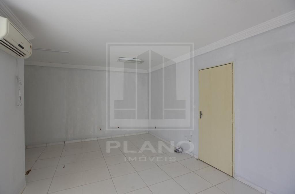 Sala, Asa Norte, 0 Quarto, 0 Vaga, 0 Suíte
