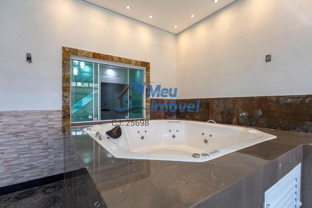 Casa, Setor Central, 3 Quartos, 3 Vagas, 1 Suíte