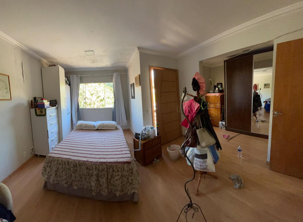 Casa, Núcleo Bandeirante, 4 Quartos, 2 Vagas, 1 Suíte