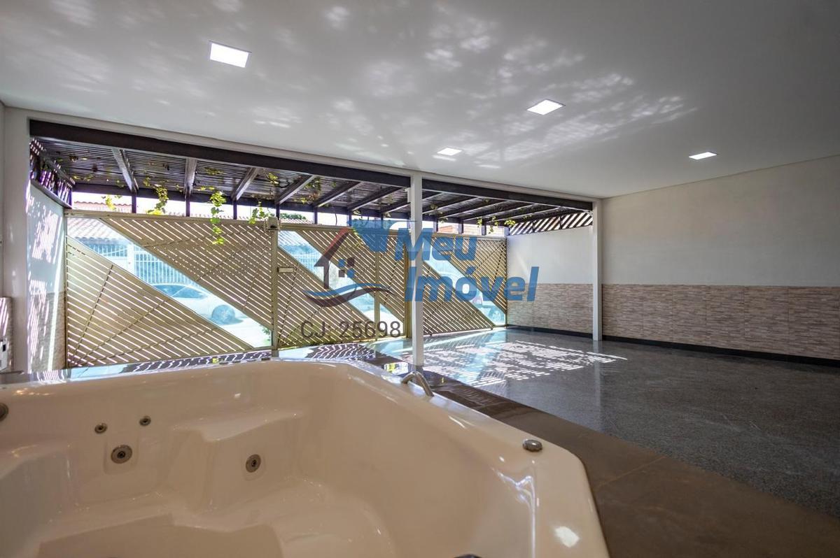 Casa, Setor Central, 3 Quartos, 3 Vagas, 1 Suíte