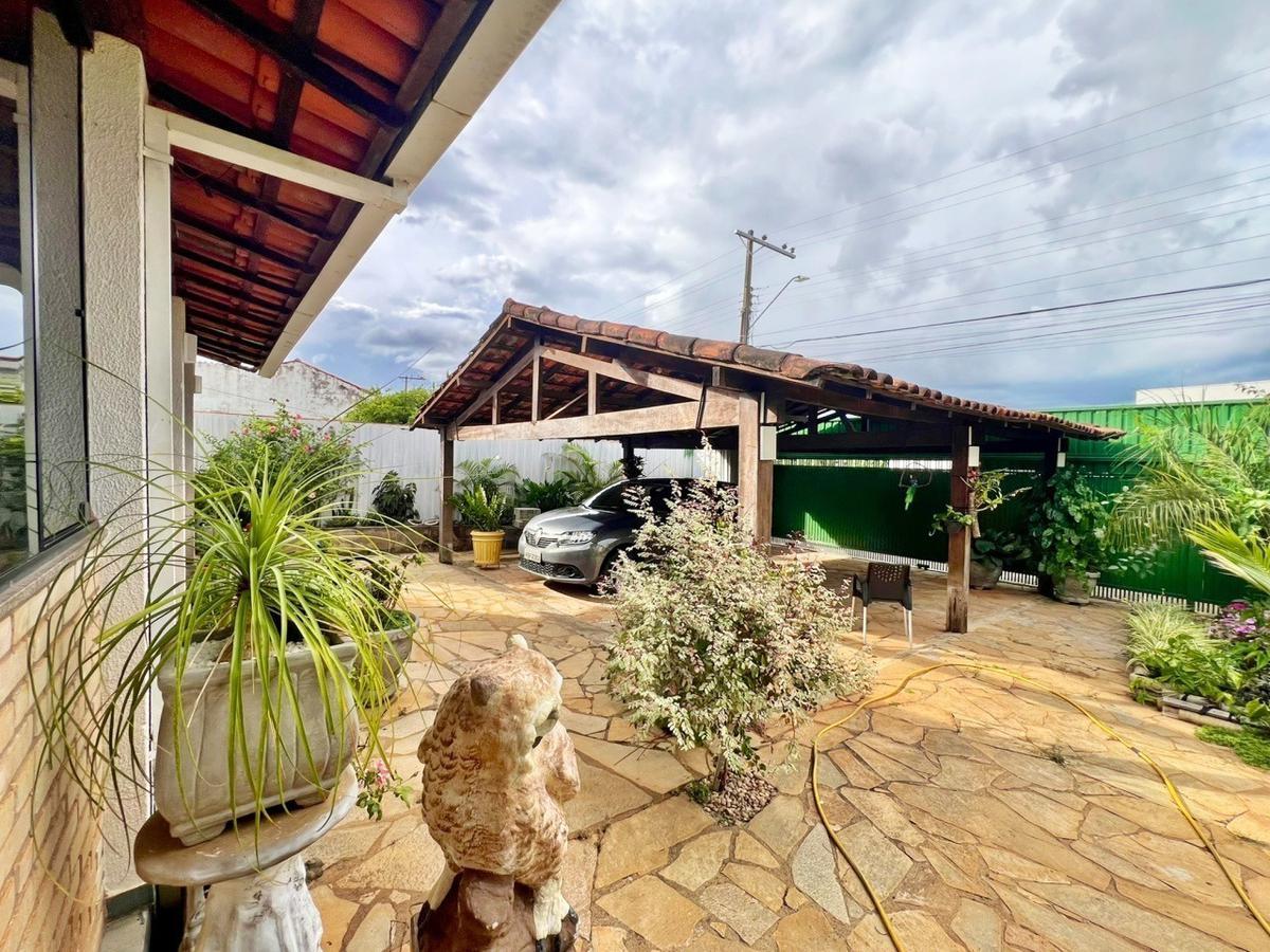 Casa em Condomínio, Região dos Lagos, 7 Quartos, 4 Vagas, 2 Suítes