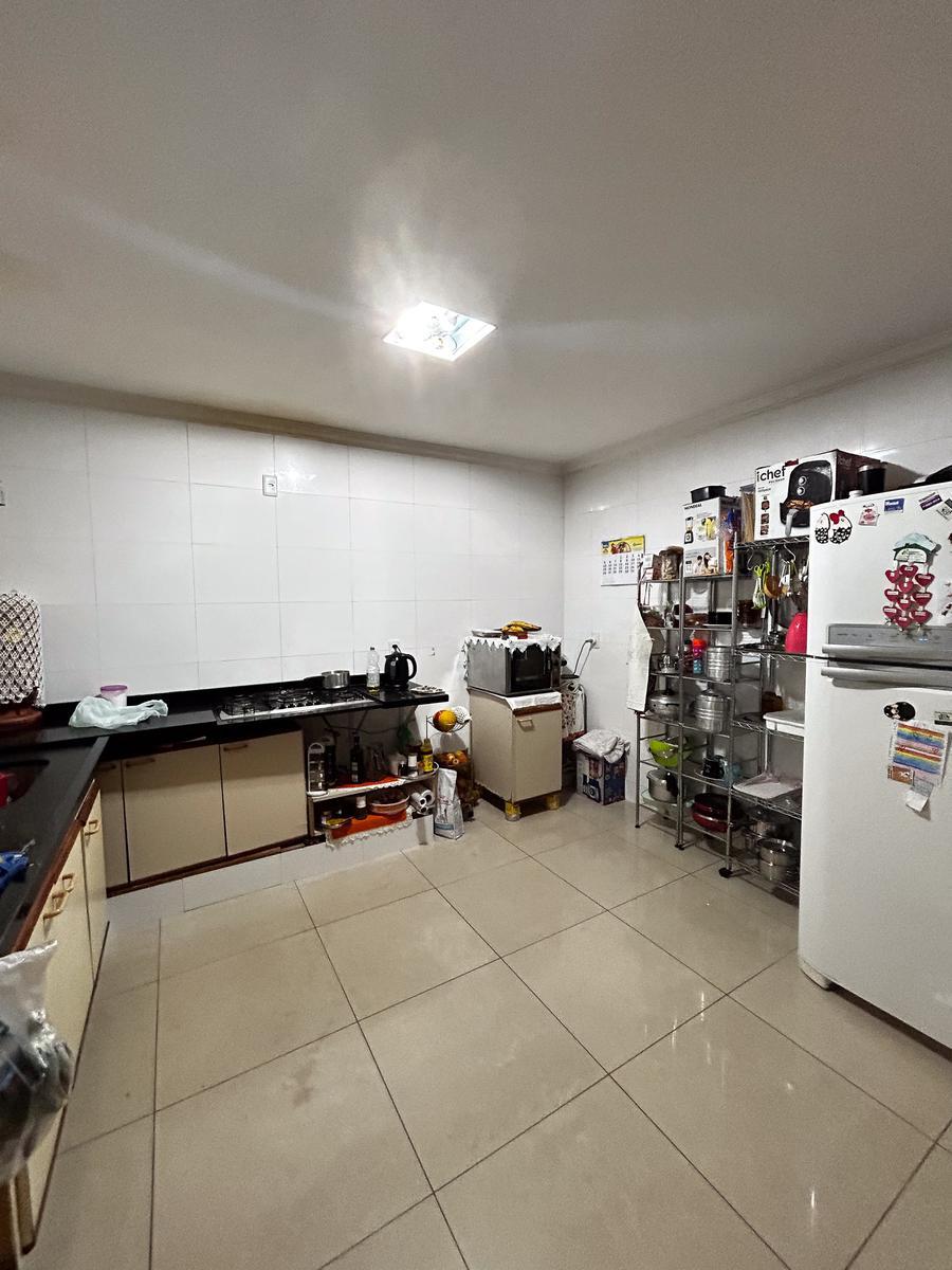 Casa, Núcleo Bandeirante, 4 Quartos, 2 Vagas, 1 Suíte