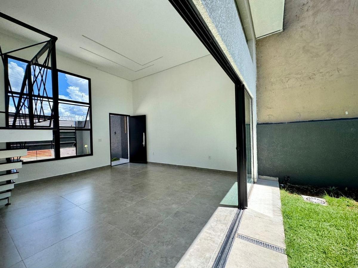 Casa, Guará II, 3 Quartos, 2 Vagas, 3 Suítes