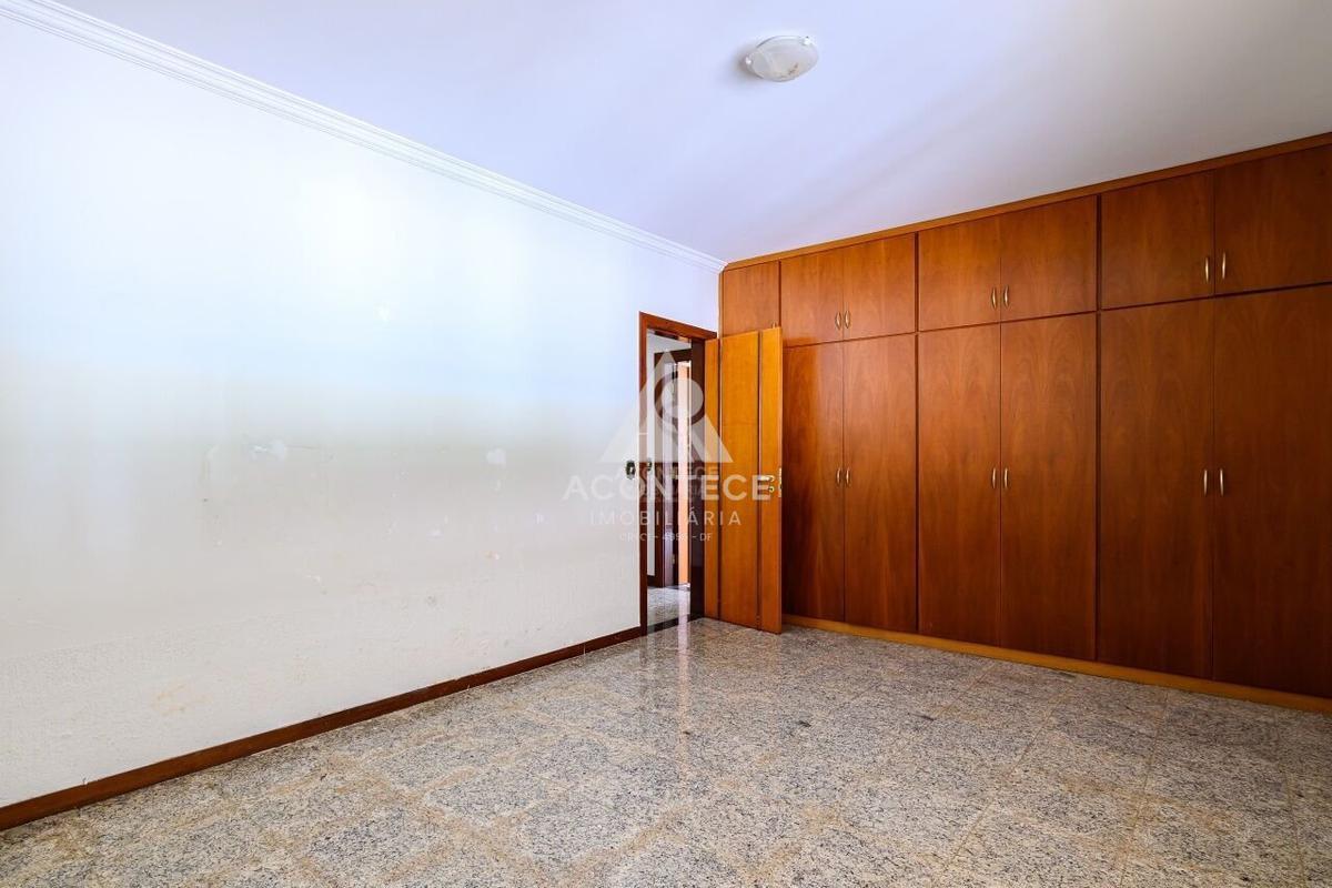 Casa, Lago Norte, 6 Quartos, 4 Vagas, 3 Suítes