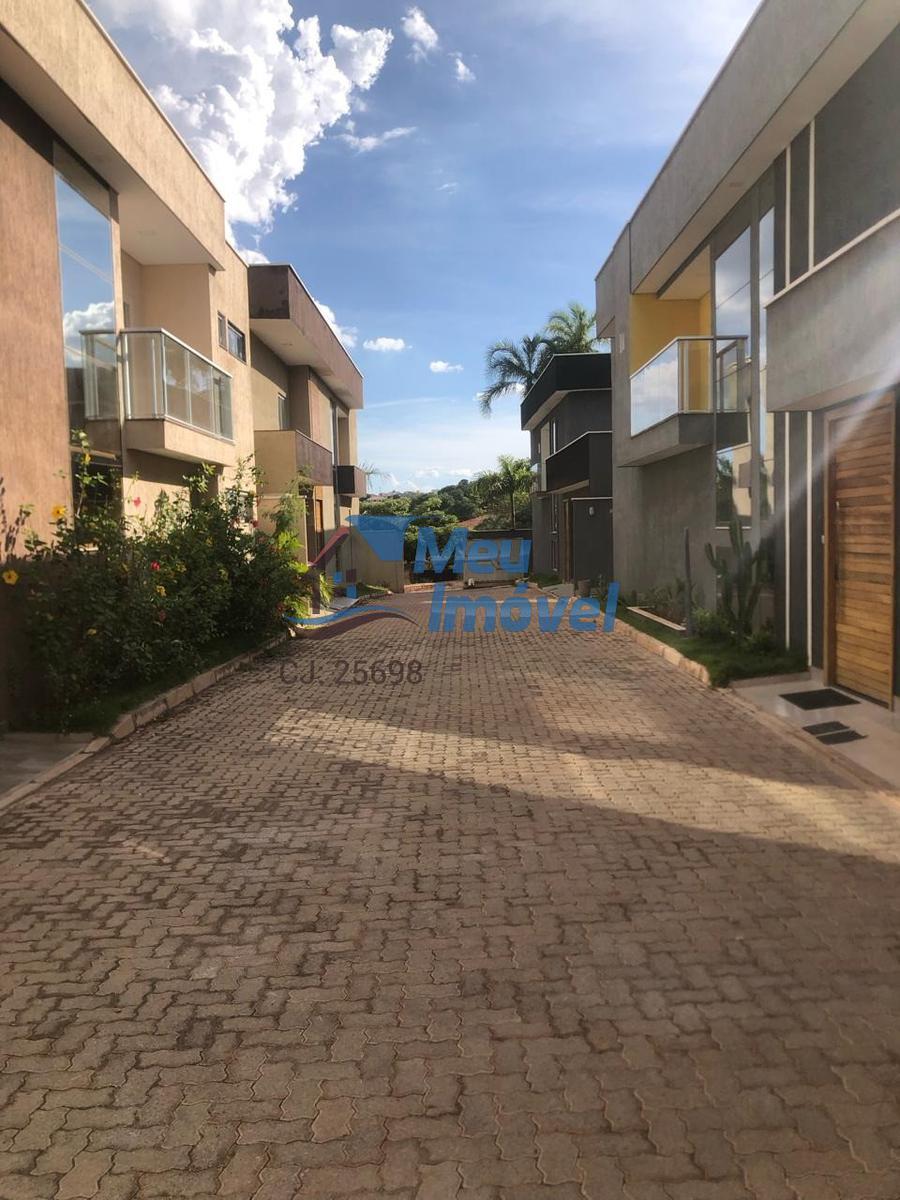 Casa, Brasília/Plano Piloto, 4 Quartos, 2 Vagas, 4 Suítes