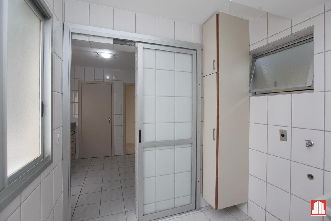 Apartamento, Sul, 2 Quartos, 1 Vaga, 1 Suíte