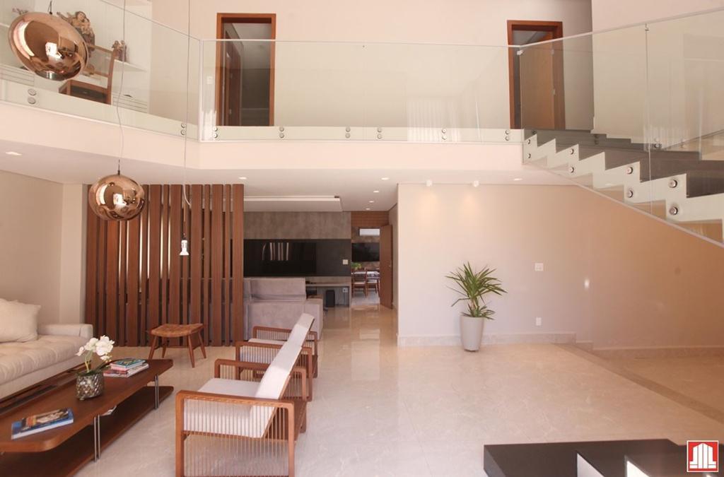 Casa em Condomínio, Região dos Lagos, 5 Quartos, 4 Vagas, 4 Suítes