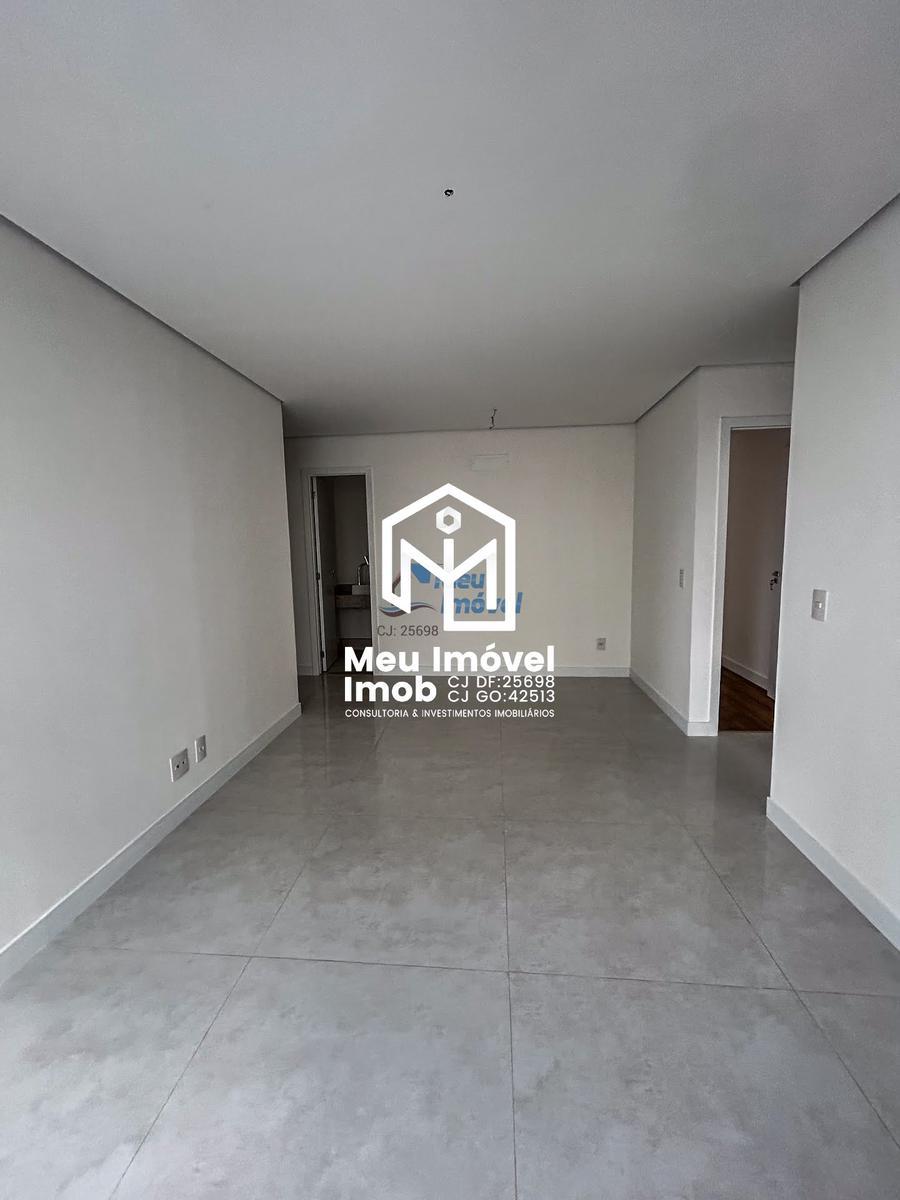 Apartamento, Zona Industrial, 3 Quartos