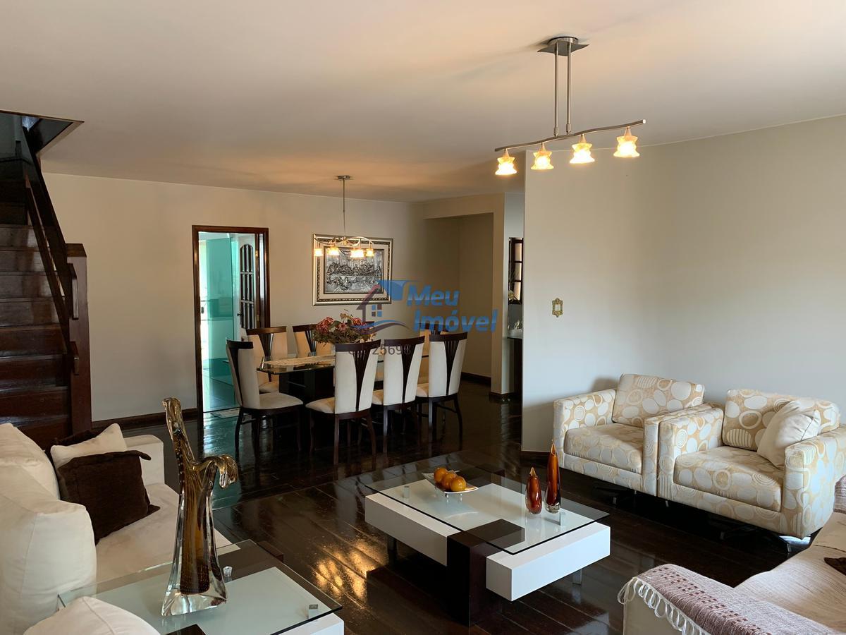 Casa, Brasília/Plano Piloto, 5 Quartos, 2 Vagas, 5 Suítes