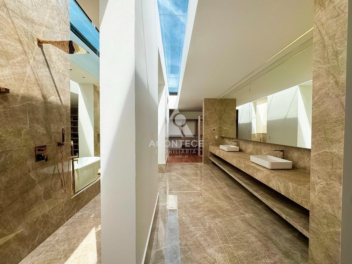 Casa, Lago Sul, 7 Quartos, 5 Vagas, 6 Suítes