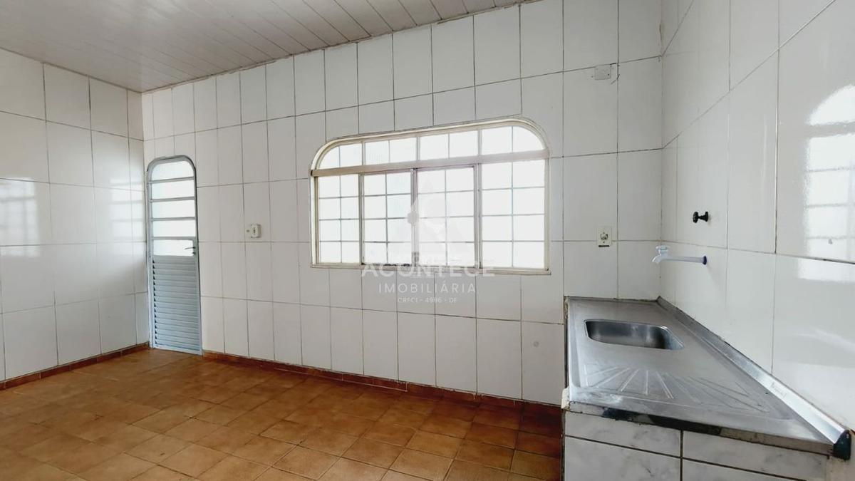 Casa, Taguatinga Sul, 2 Quartos, 4 Vagas