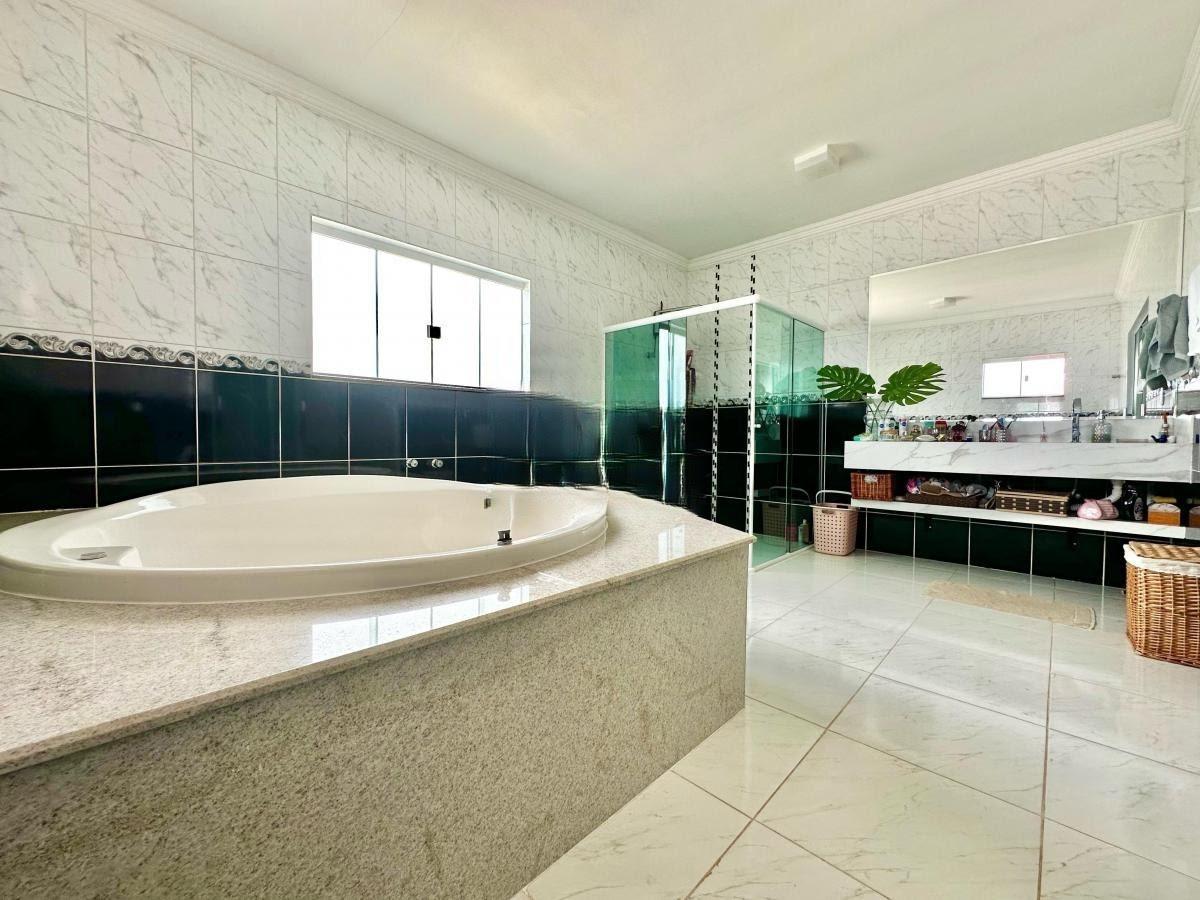 Casa, Brasília/Plano Piloto, 5 Quartos