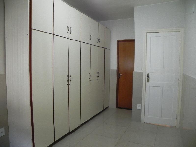 Casa, Candangolândia, 7 Quartos, 1 Vaga, 1 Suíte