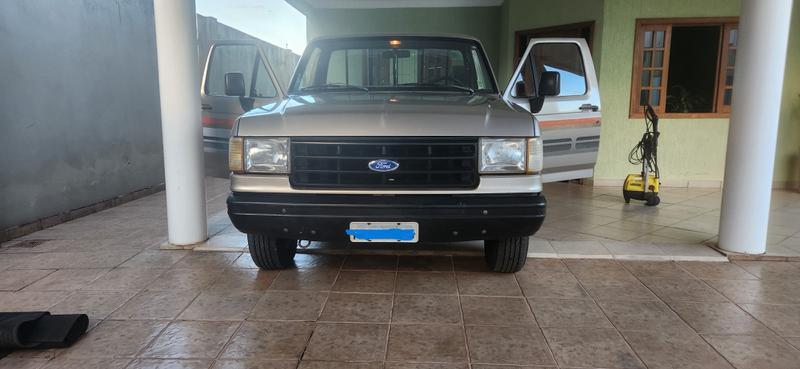 Ford F-1000 Super Diesel / Super Diesel Turbo